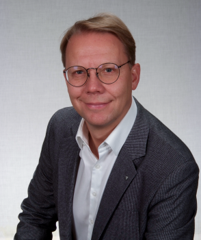 Mag.(FH) Markus Weiss-Moser; MBA, Managing Director